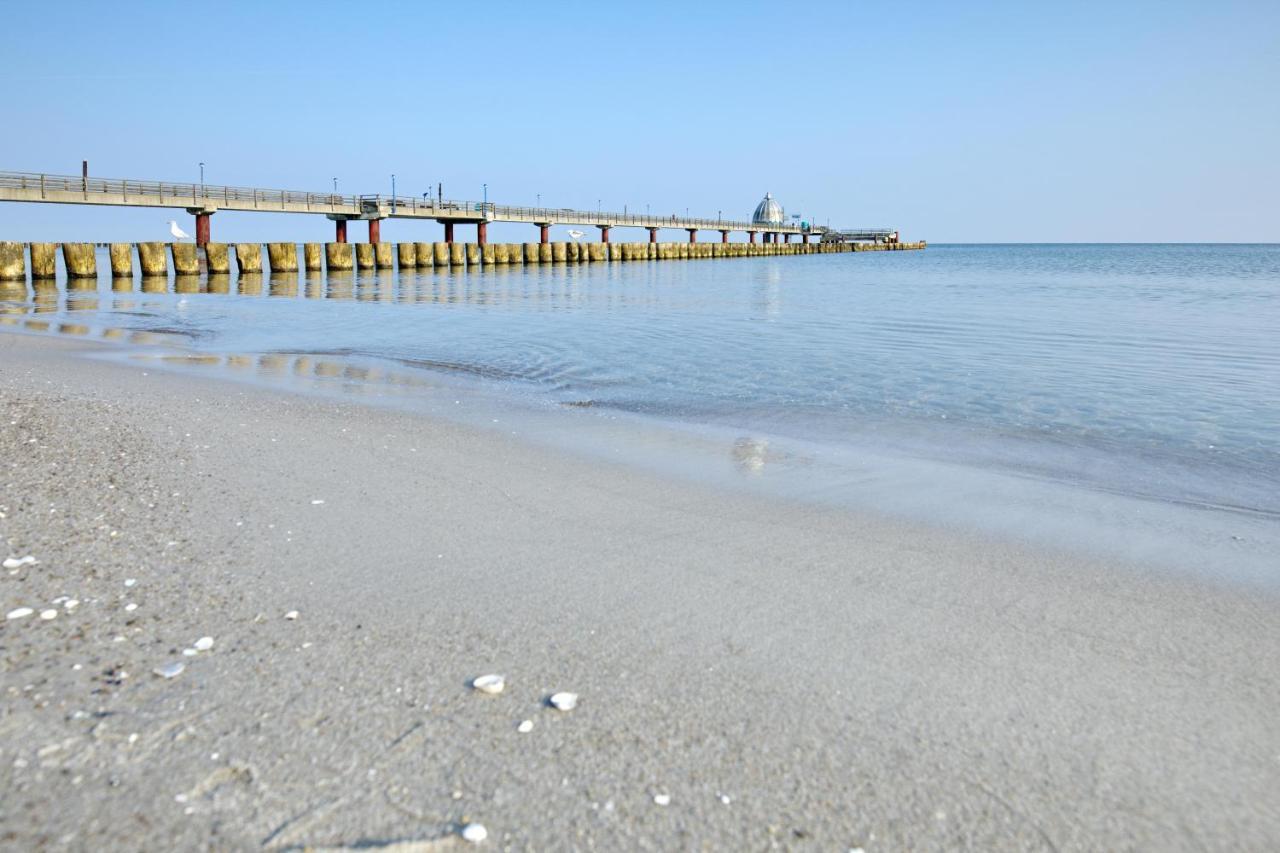 Seebrise Zingst Exterior photo
